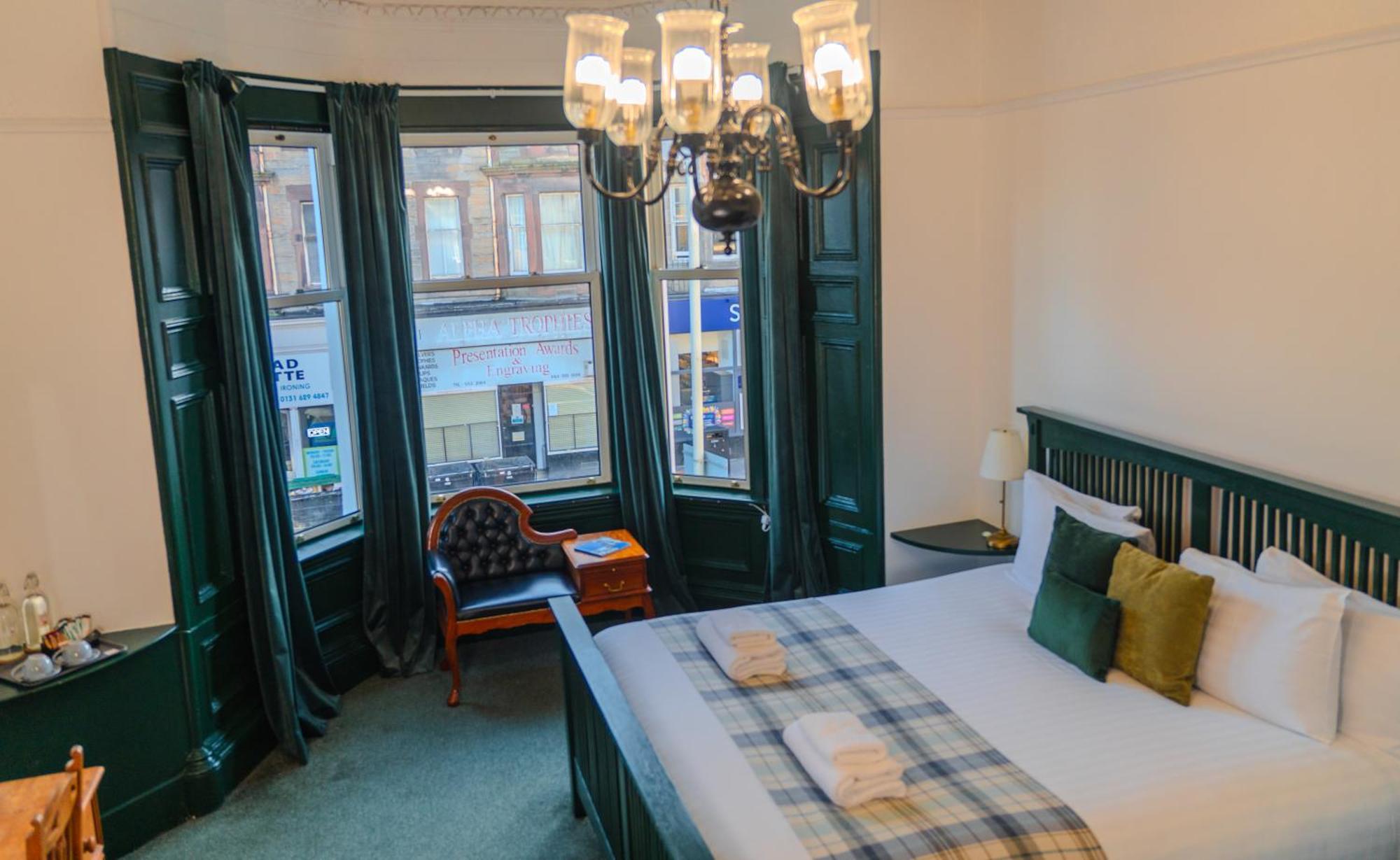 4 Friends House Hotel Edinburgh Ruang foto